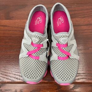 Easy Spirit Women’s Riptide Slip-On Sneakers | Gray/Pink | 6 1/2 W